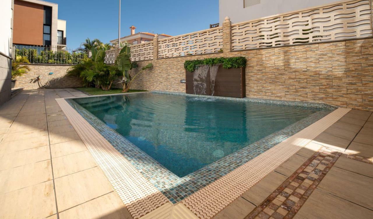 Villa, Private Heated Pool And Jacuzzi . Maspalomas  Exteriör bild