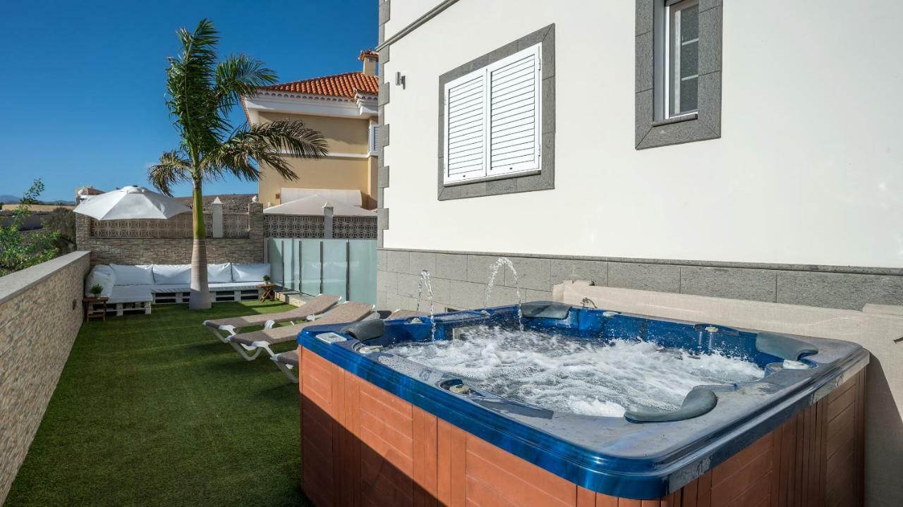 Villa, Private Heated Pool And Jacuzzi . Maspalomas  Exteriör bild